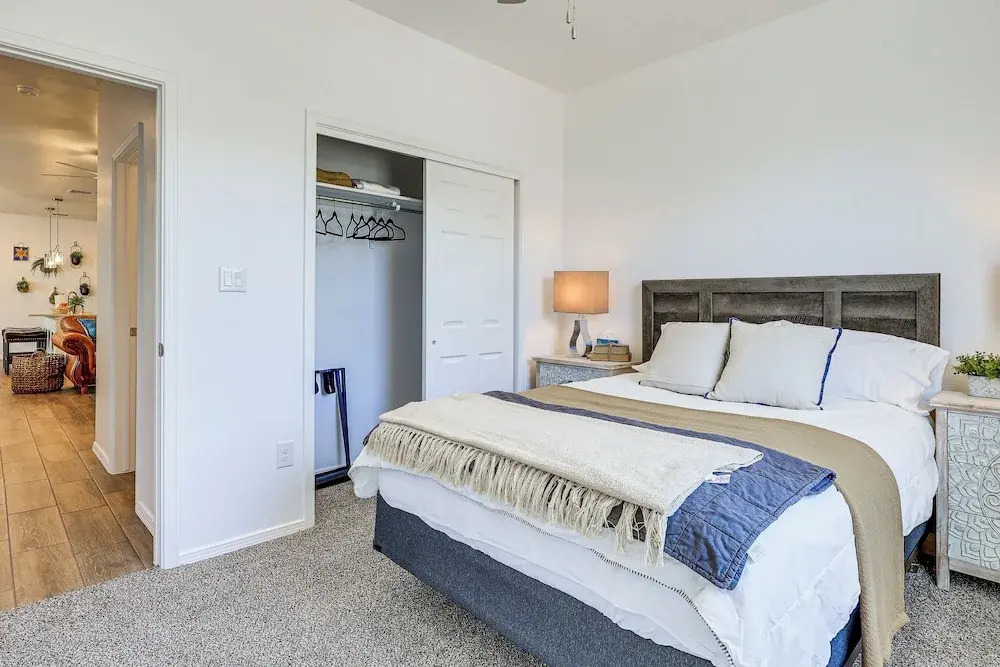 Home w/ Private Patio 10 Mi to Rio Grande!