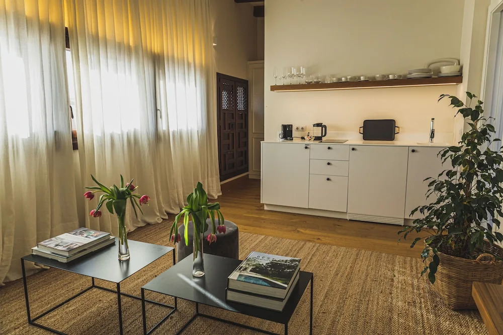 La Ermita Suites - Único Hotel Monumento de Córdoba