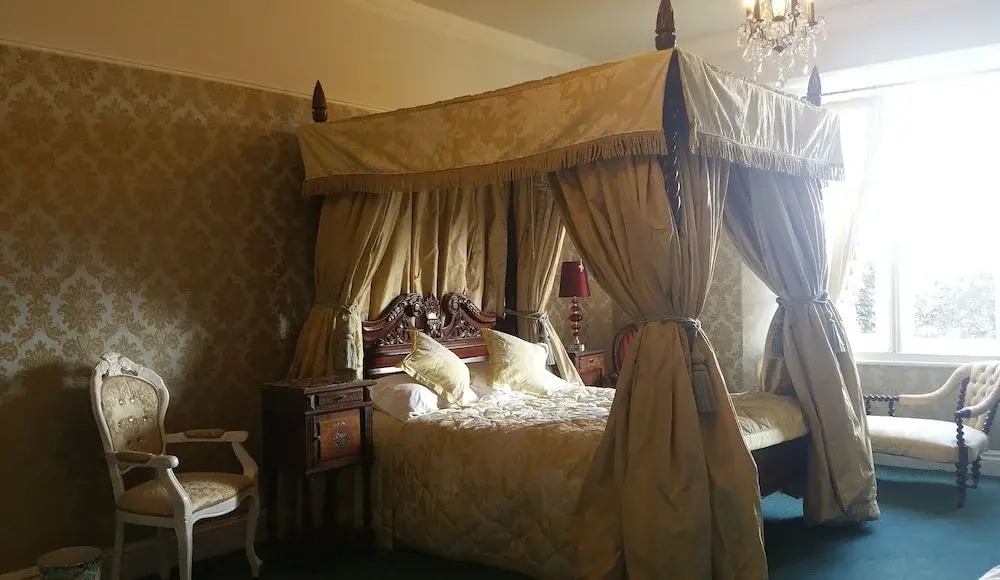 The Gothic Mansion