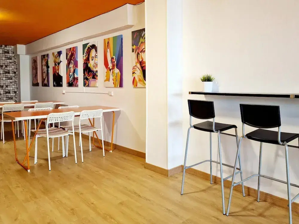 Arc House Pop Art