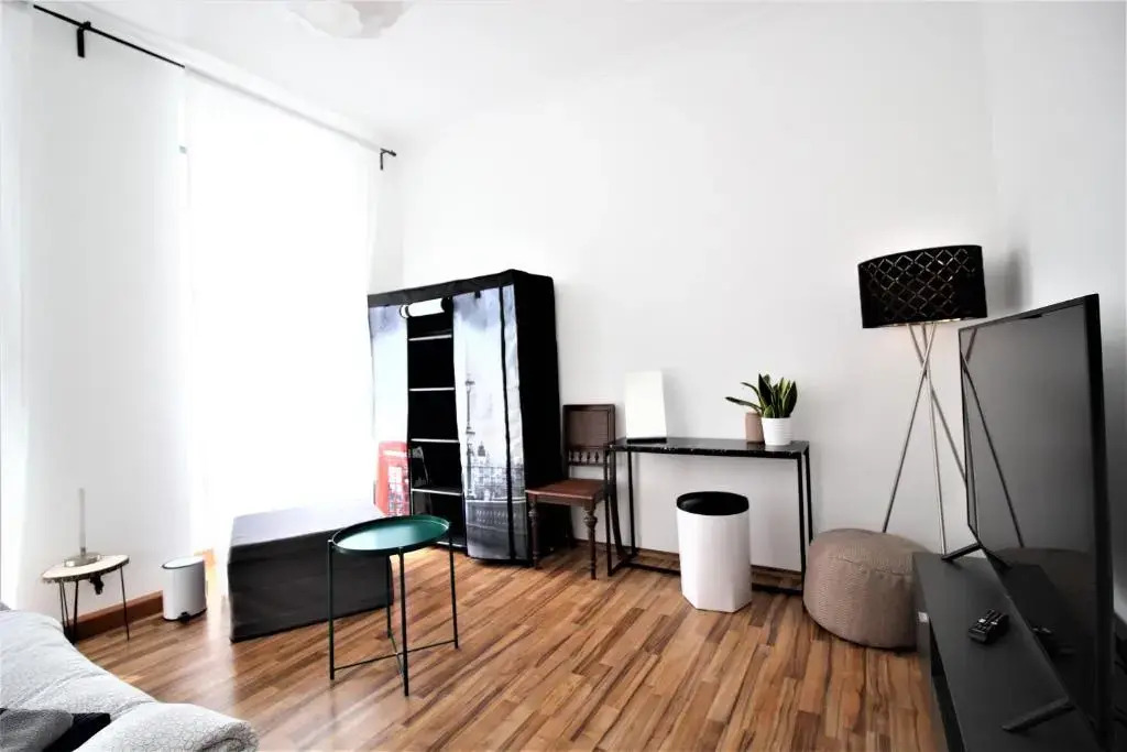 ➤Private Room - Heart of downtown with terrace