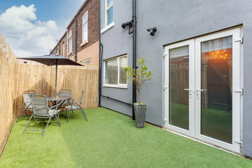 Watford House - Air Host & Stay - 3 Bedroom Period House
