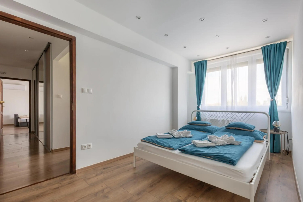 Street'n Apartment