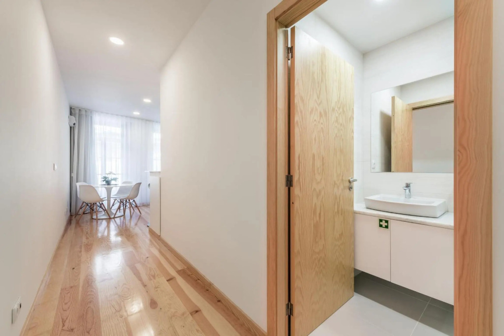 LovelyStay - 1BR Flat w AC and Balcony by Aliados