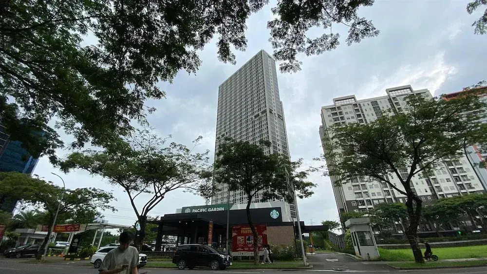 Comfortable And Elegant Studio At Pacific Garden Apartment
