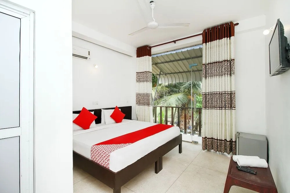 OYO 338 Deep Sea Resort