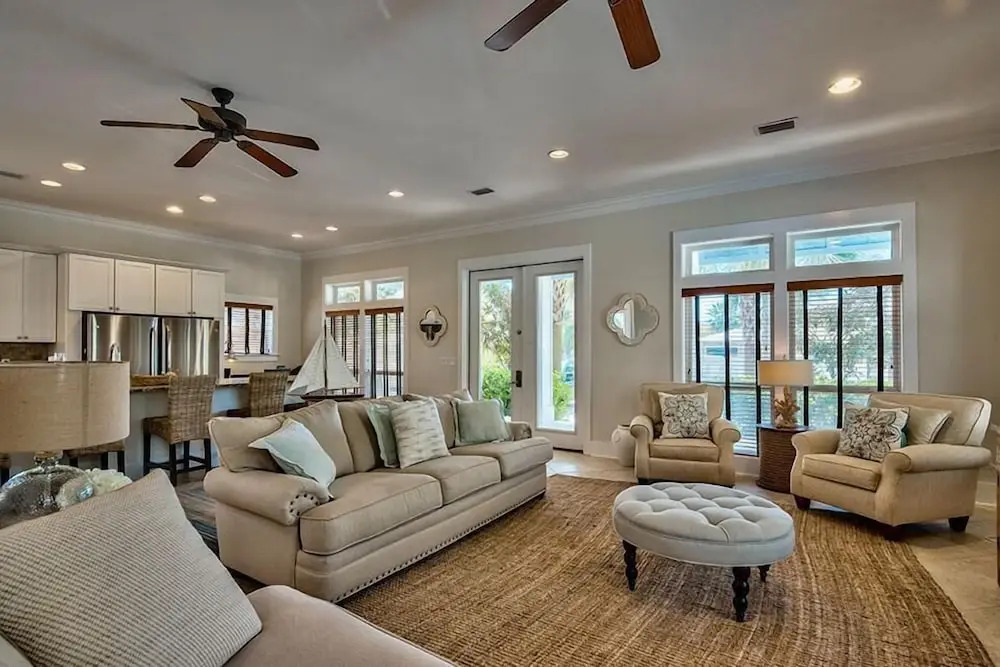Peaceful Pelican 6 Bedroom Holiday Home by Five Star Properties