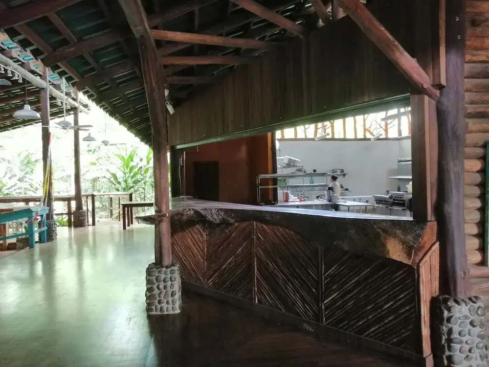 Cinco Ceibas Reserve & Park