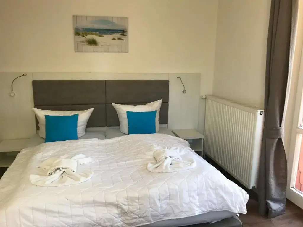 Strandhotel Vier Jahreszeiten Buckow