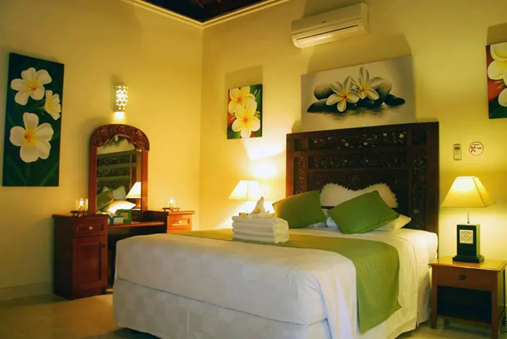 Poinciana Resort