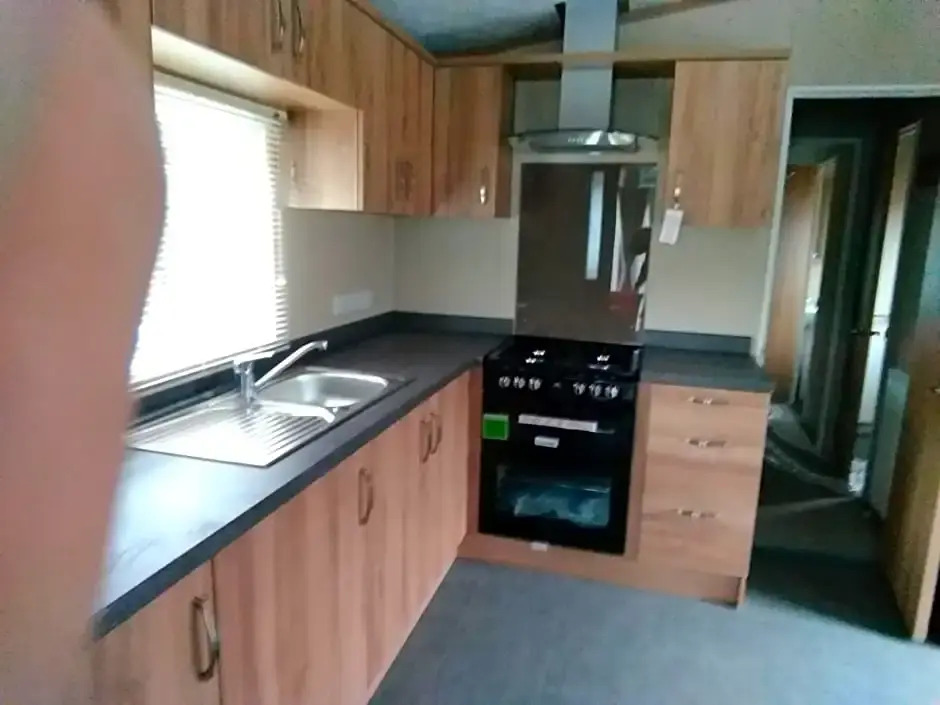 12 Burnside Lodge