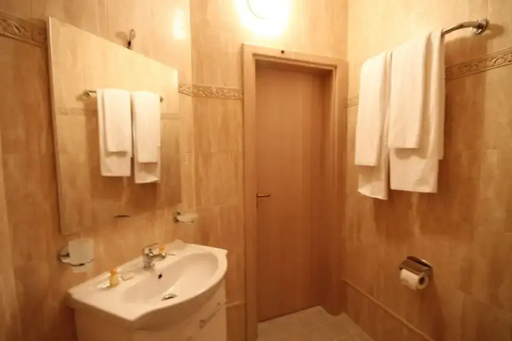SG Seven Seasons Hotel & Spa