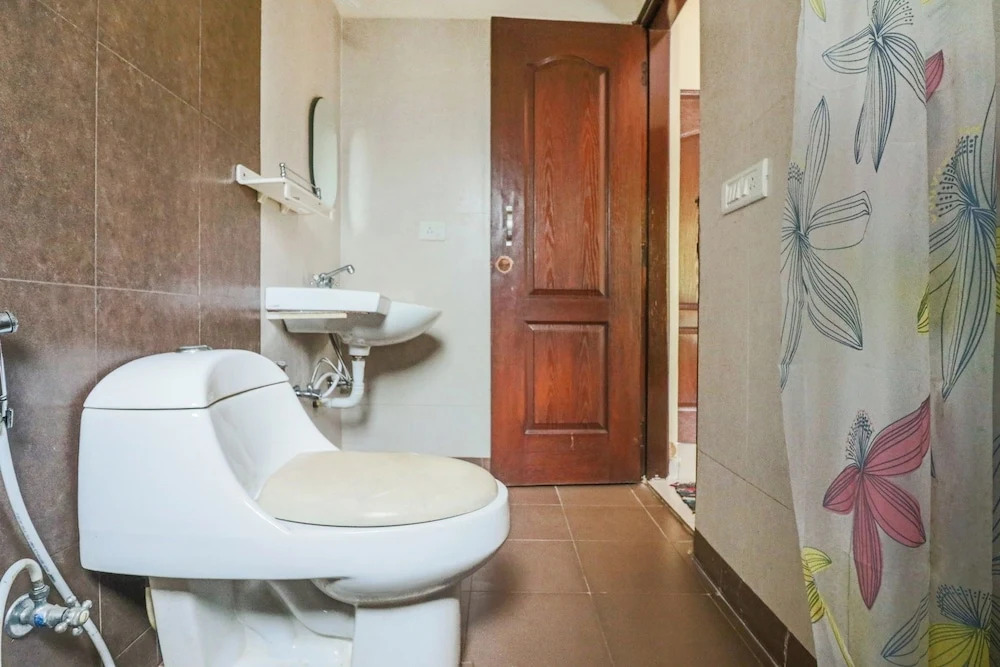 GuestHouser 2 BHK Apartment 4d32