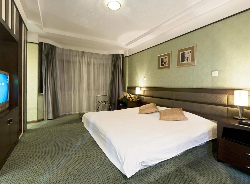 Guandu Hotel - Kunming