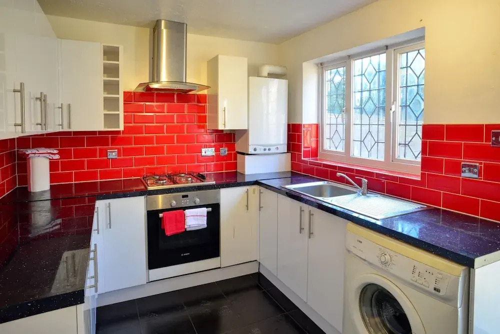 Premier 2bed Hse Nr Excel.clean.wifi.free Parking