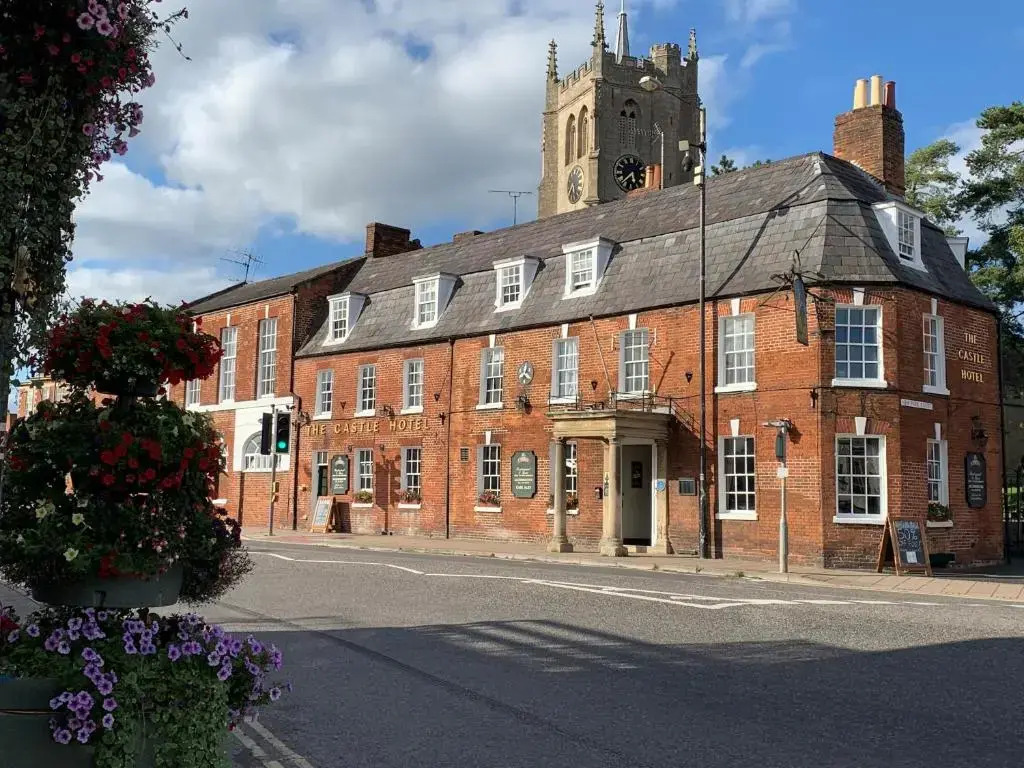 Castle Hotel