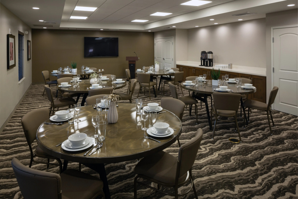 Staybridge Suites - Phoenix - Biltmore Area by IHG