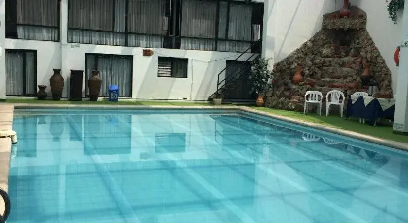 Hotel Casa Blanca