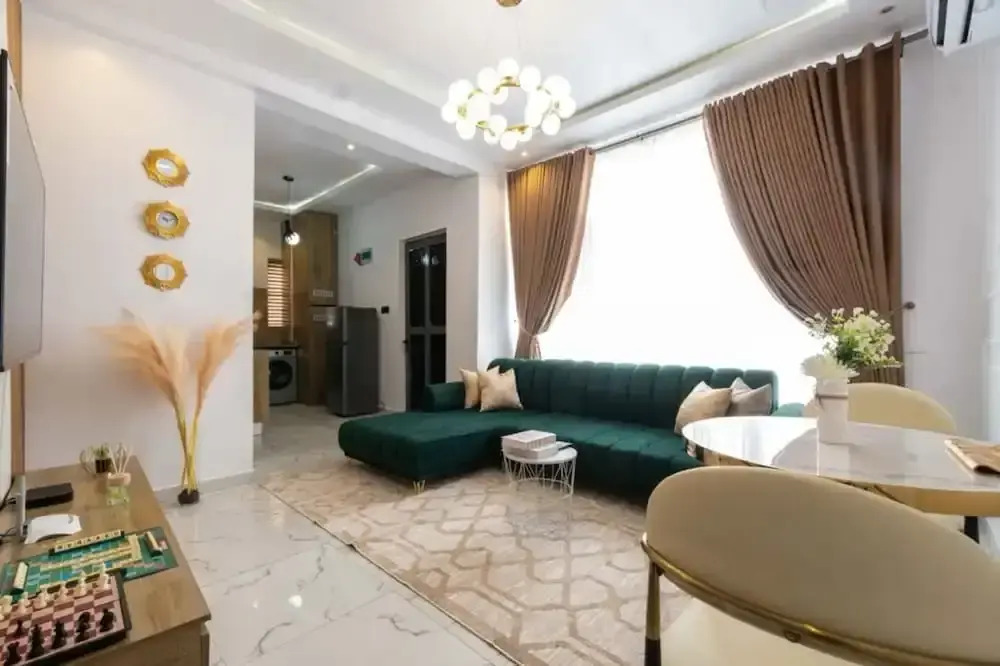 Lux Lekki Home w PS5 Balcony 24 7 Power Security