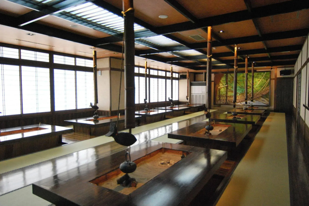 Hotel Kazurabashi