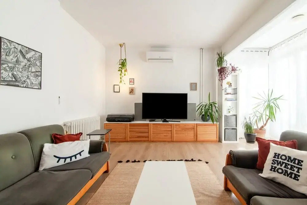 Modern Flat With Central Location in Kadikoy