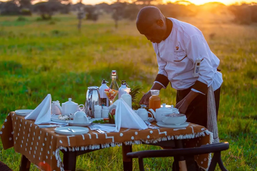 Escarpment Serengeti Luxury Camp