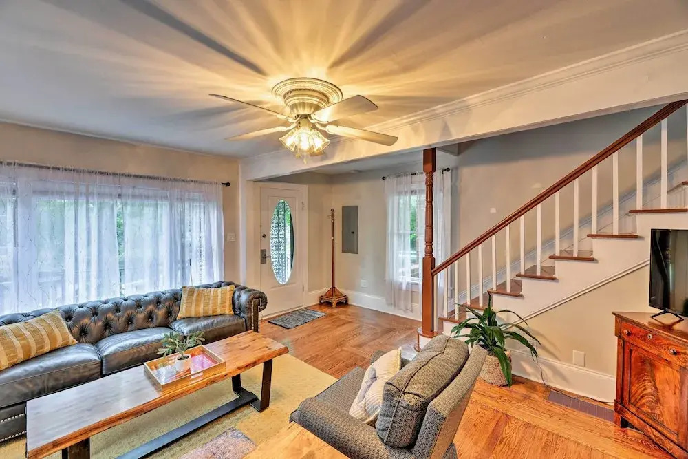 New Bern Home w/ Yard, Grill + Walkable Location