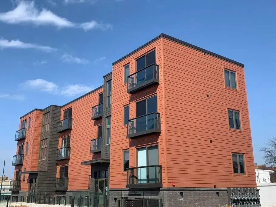 Modern Condo 210 Just Blocks from Lake Michigan