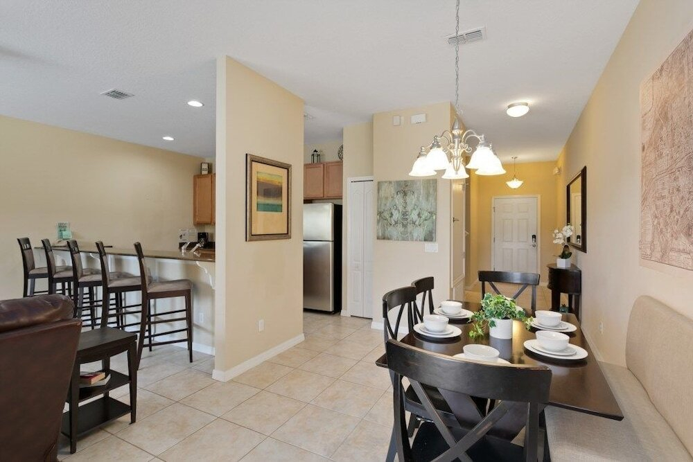 Paradise Palms Resort - 4 BR Townhome Screened Private Pool - FVV 40622