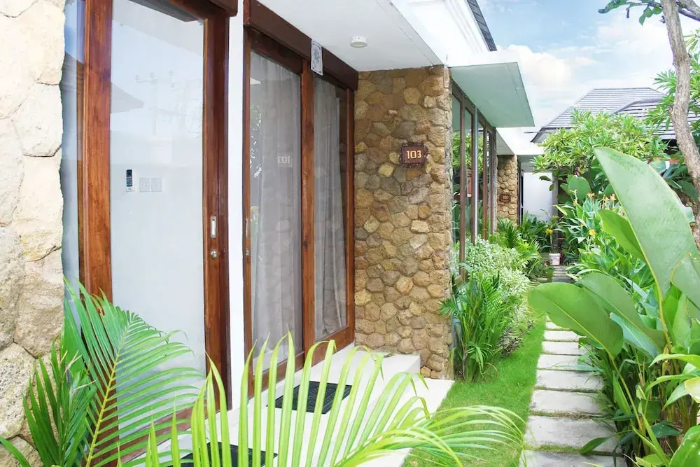 Airy Seminyak Kerobokan Tangkuban Perahu Tunjung Dua Bali
