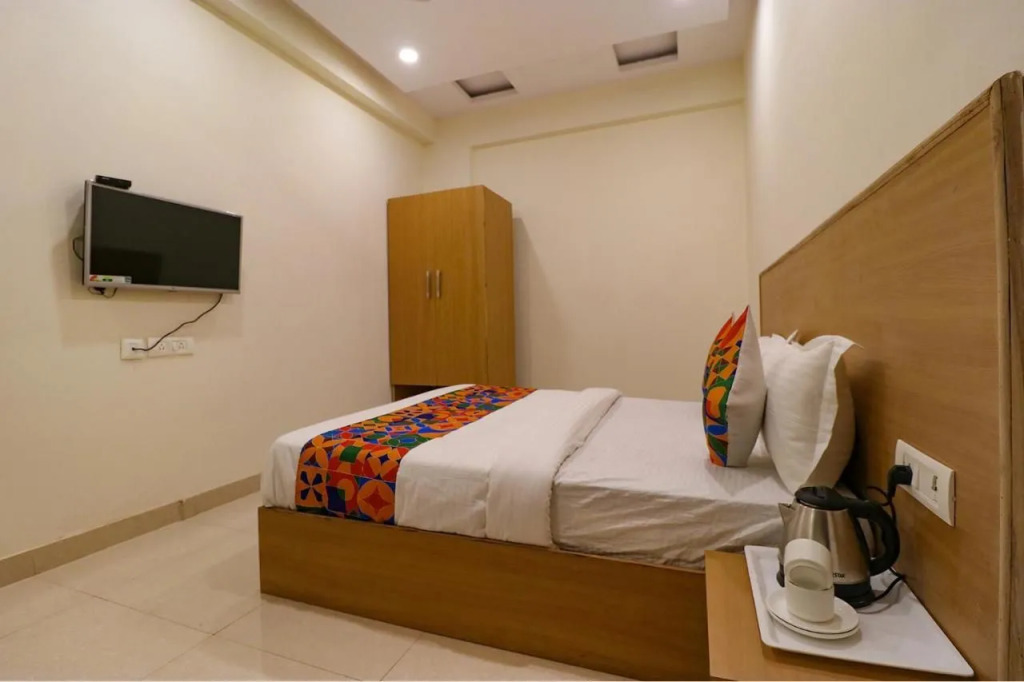 FabHotel Corporate Stay