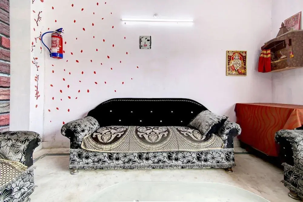 OYO 35941 Hotel Yuvraj Grand