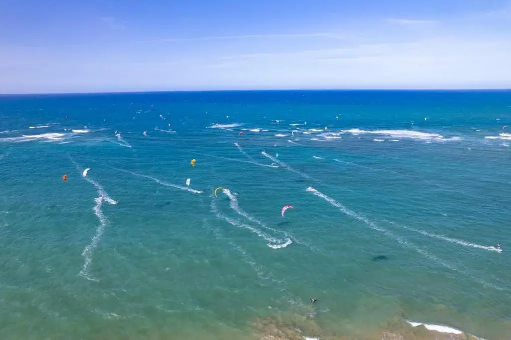 KITE BEACH Oceanfront LUXURY 1 BEDROOM - All new in 2022