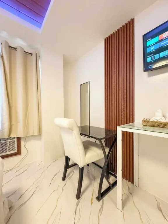 Hotel Adelina Balanga City Bataan