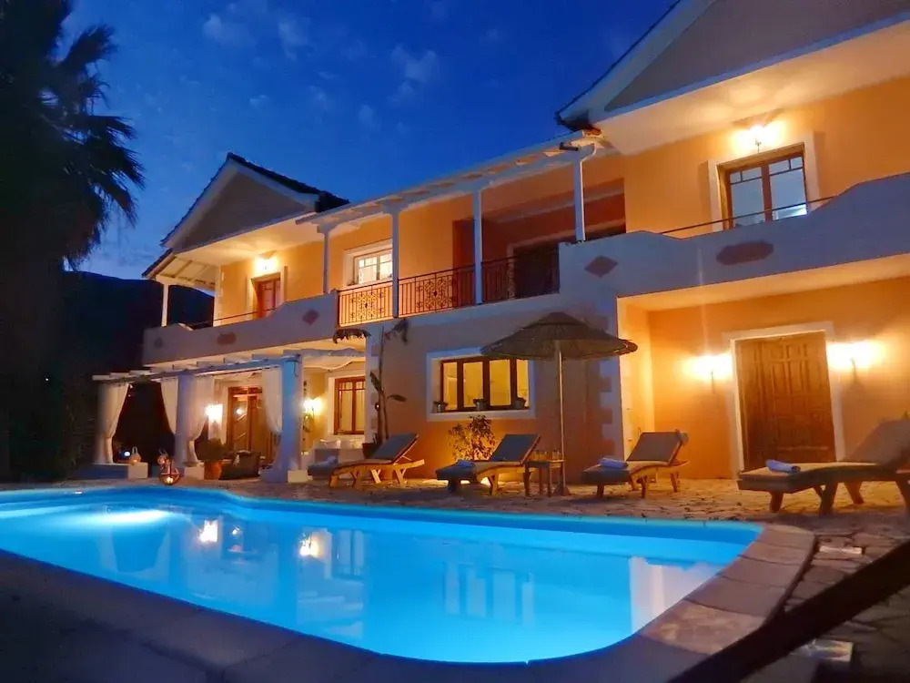 Villa Aliki
