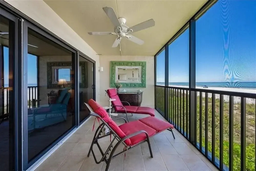 Sea Oats 115 2 Bedroom Home by RedAwning