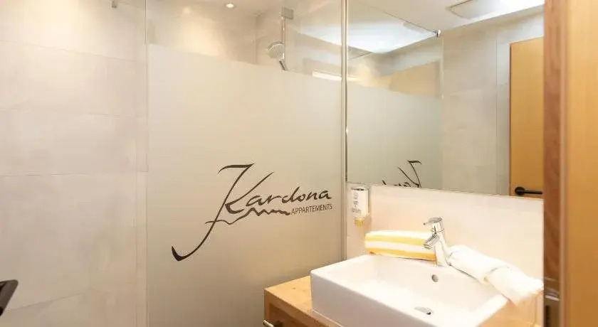 Hotel Garni Kardona