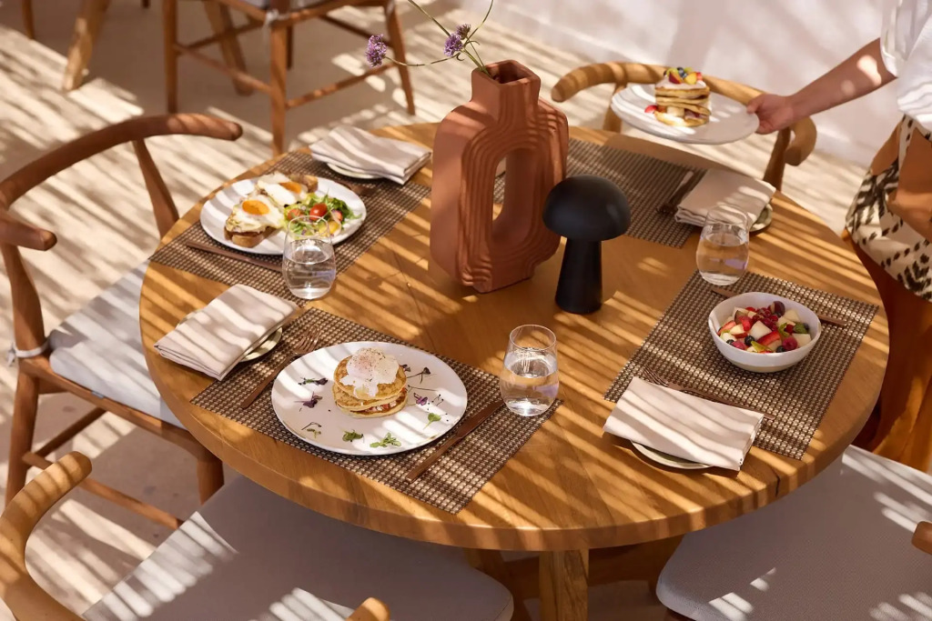Golden Milos Beach Ηouse by Domotel