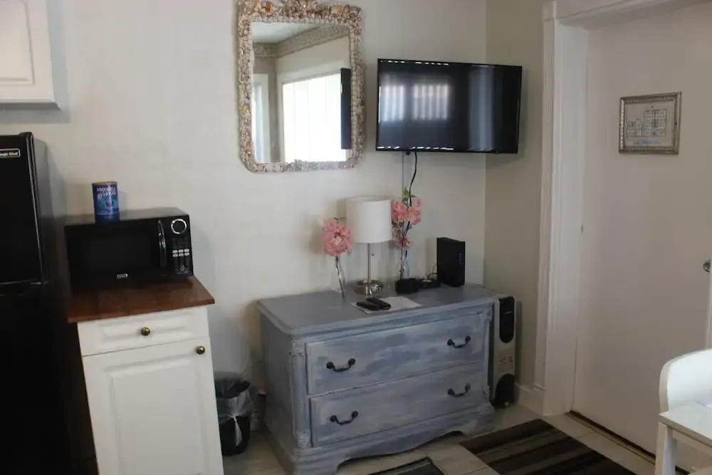 Terrace Park Suites Old Northeast by Tech Travel