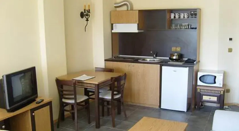 Elenite Sea View Apartments