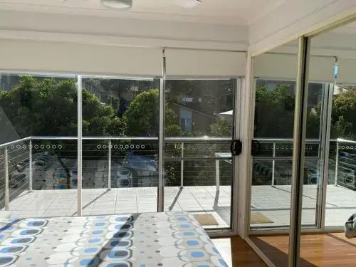 Ultimate Beach House' 19a Graham Street - views , peace & quiet