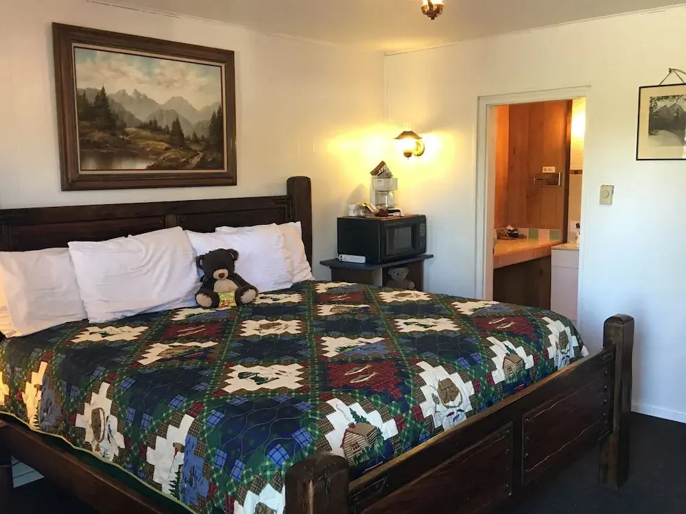 Black Bear Inn