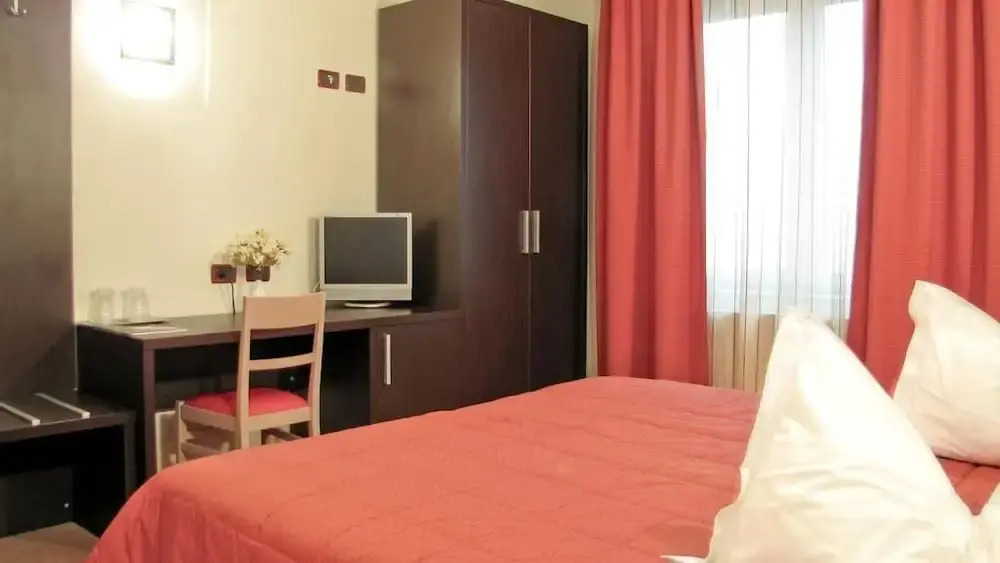Grand Master Hotel