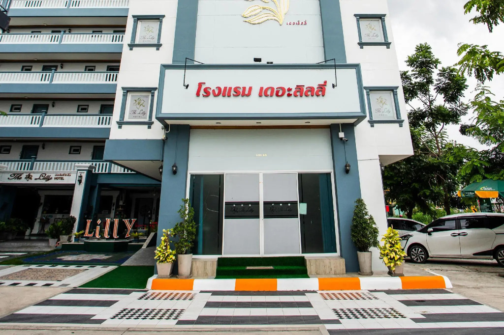 The Lilly Hotel