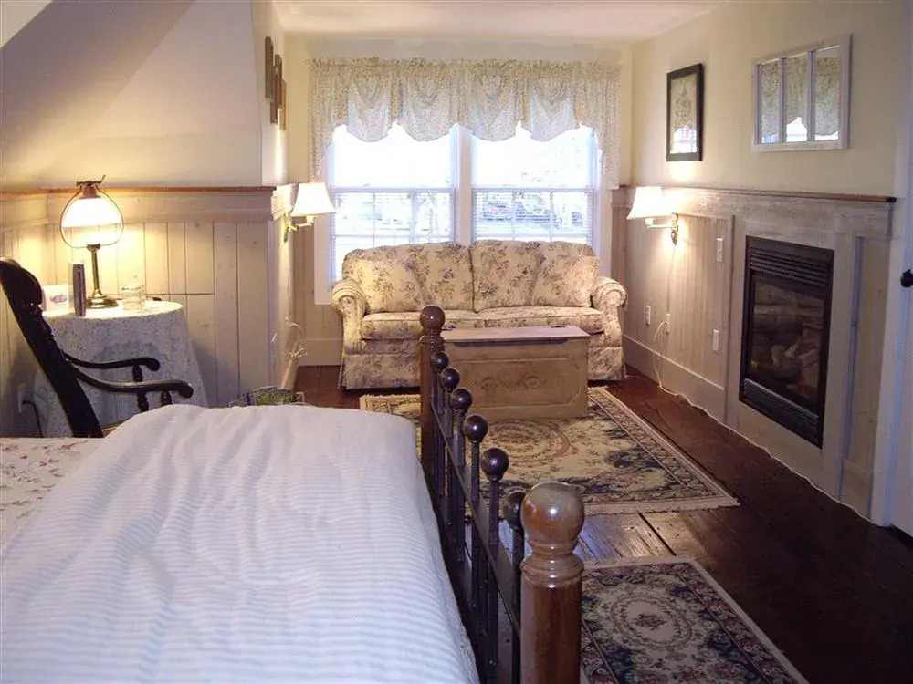 Isaiah Jones Homestead Bed and Breakfast
