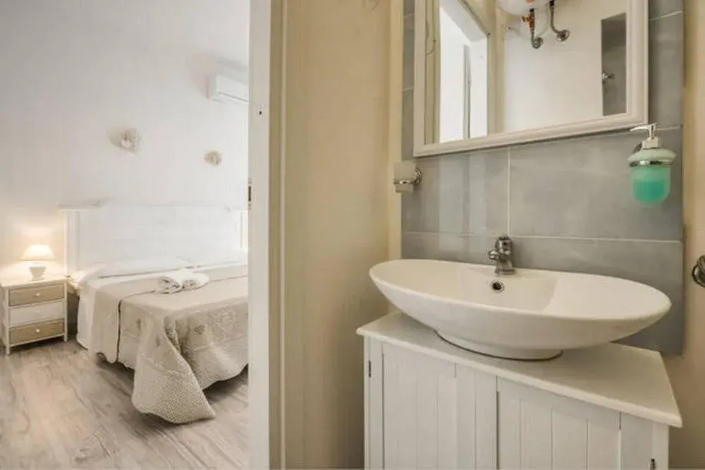 Charming Hideaway
