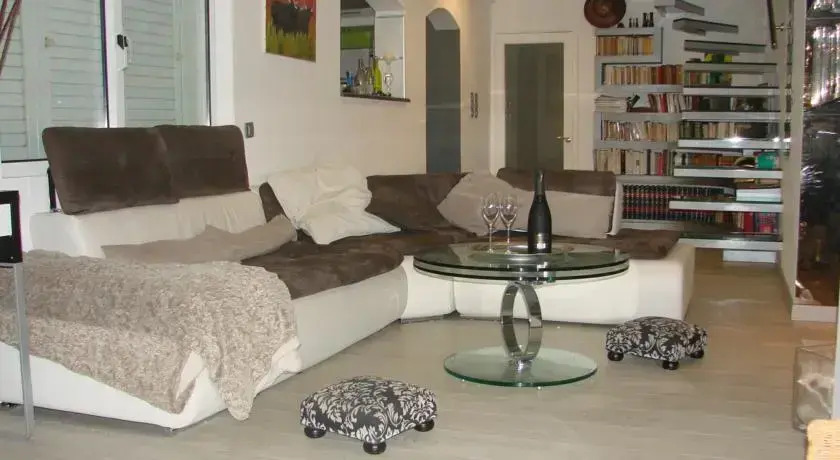 Villa Alves