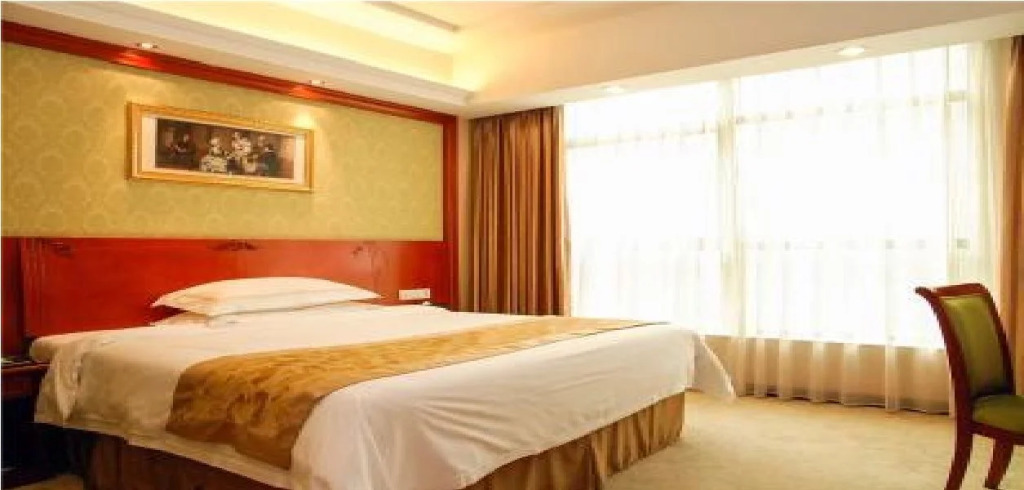 Vienna Hotel Dongguan Hou street Wanda Plaza
