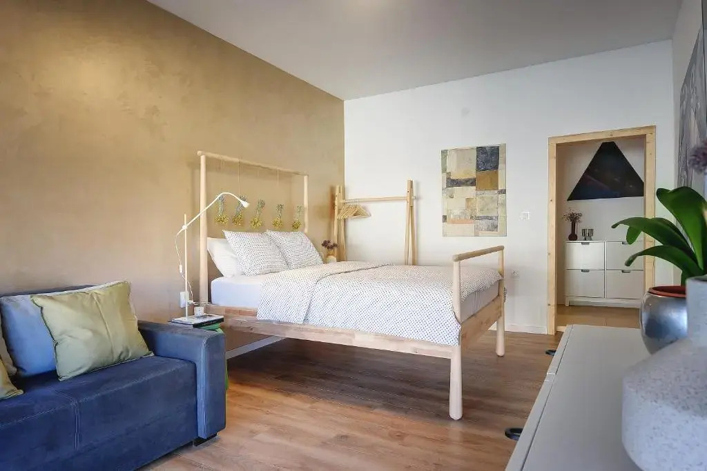 Apartments Forum 2
