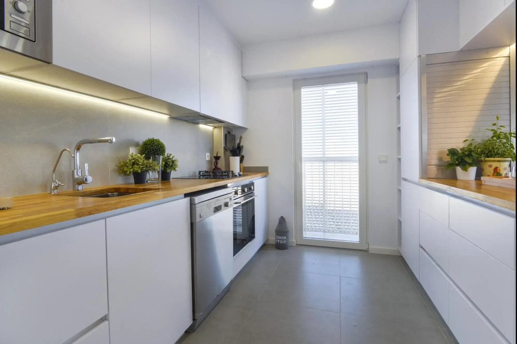 CANAMI... Luxury apartment with best sea views.